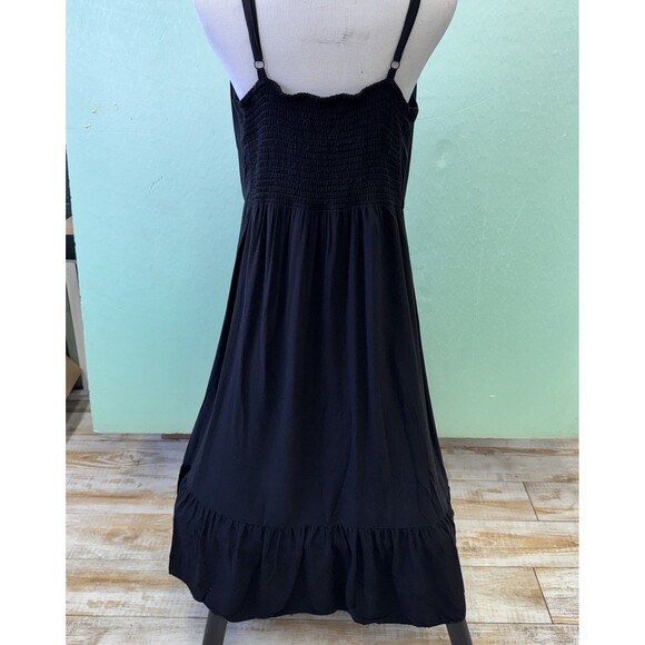 Old Navy Black Cami V Neck Maxi Dress XL Smocked Back Tiered Hem Sleevless - Picture 8 of 12